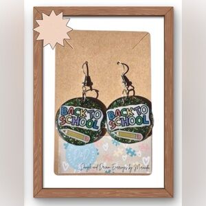 Back to School Earrings

🌸🌟🌟Bundle Discounts Available🌟🌟🌸